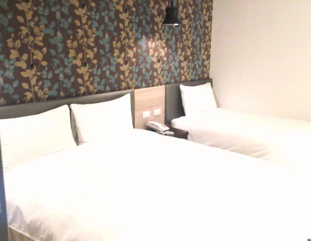 퀸즈 호텔 II 타이베이 객실 사진